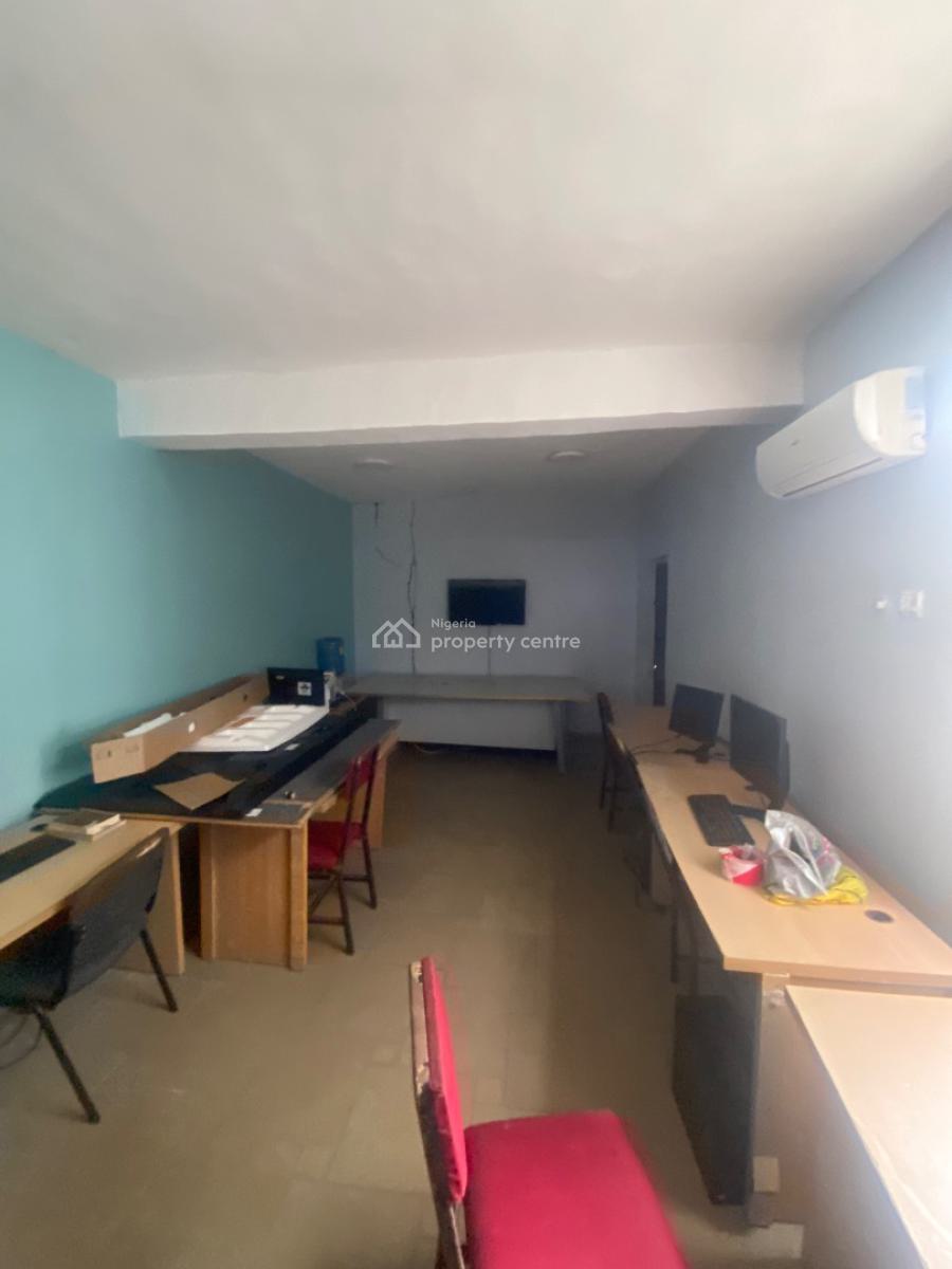 63sqm Ground Floor Office Space, Pinnock Beach, Osapa, Lekki, Lagos, Office Space for Rent
