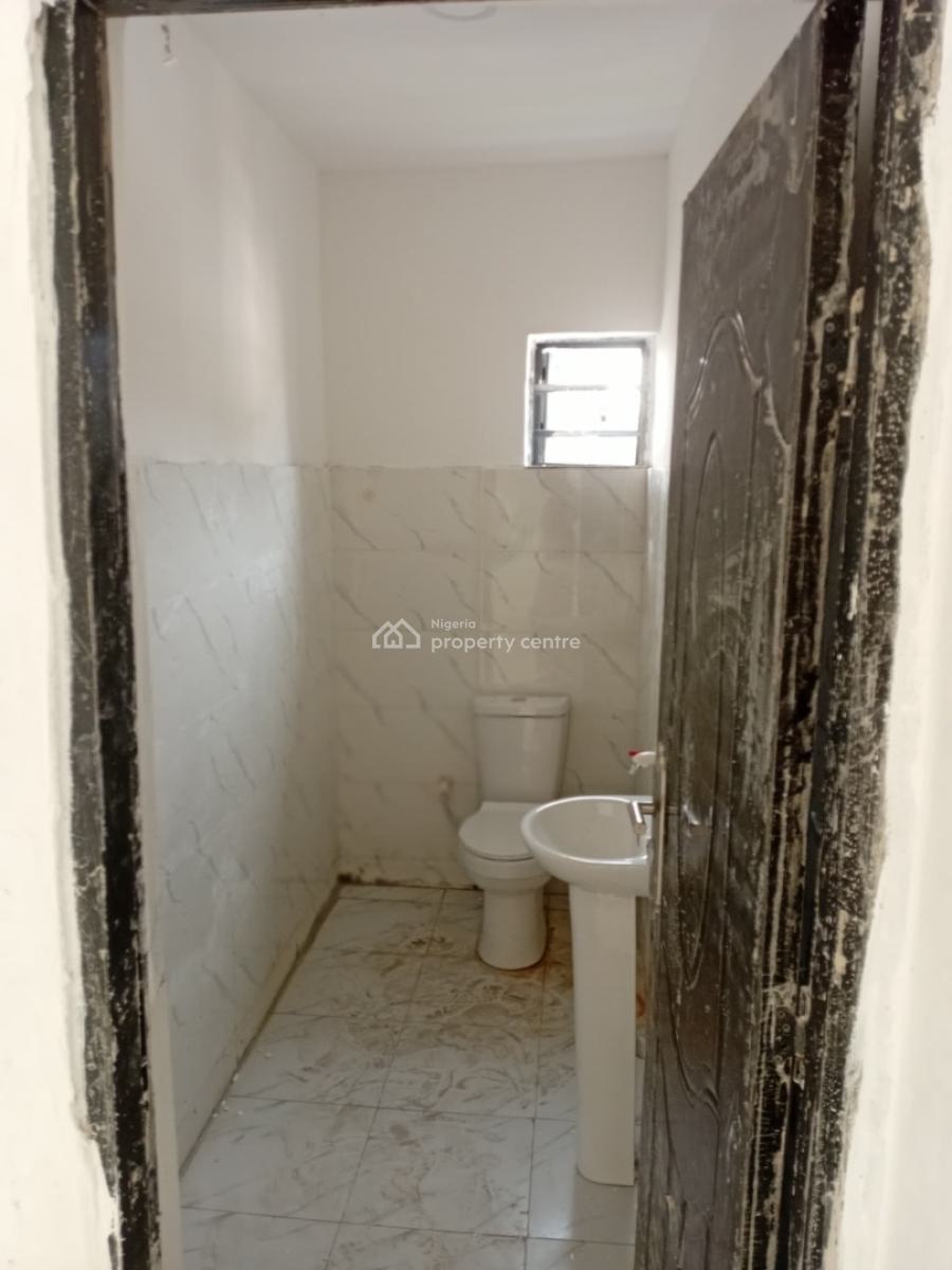 Serviced 1 Bedroom with 24 Hours Light, Off Thera Annex Estate, Sangotedo, Ajah, Lagos, Mini Flat (room and Parlour) for Rent