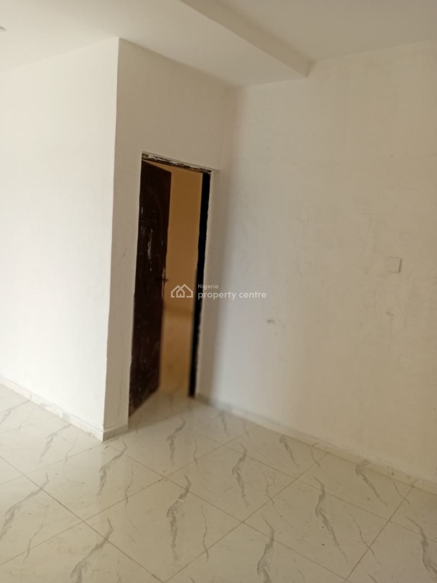 Serviced 1 Bedroom with 24 Hours Light, Off Thera Annex Estate, Sangotedo, Ajah, Lagos, Mini Flat (room and Parlour) for Rent