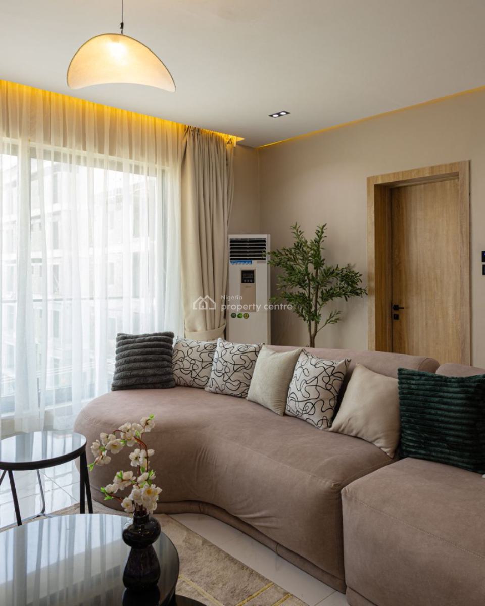 Luxury 2 Bedroom Apartment with Swimming Pool and Gym, Stone Bridge Street, Freedom Way, Lekki Phase 1, Lekki, Lagos, Flat / Apartment Short Let