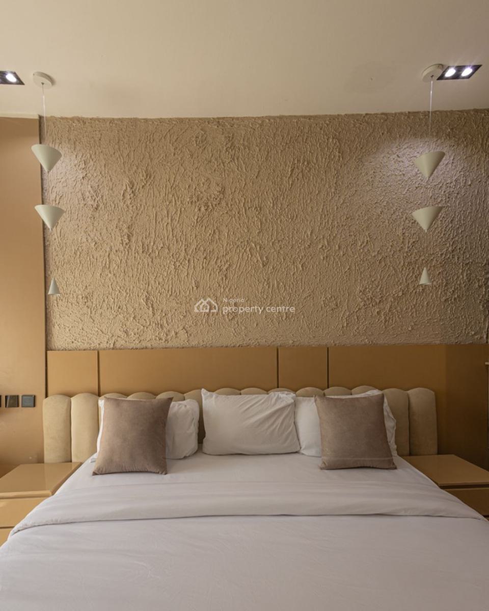 Luxury 2 Bedroom Apartment with Swimming Pool and Gym, Stone Bridge Street, Freedom Way, Lekki Phase 1, Lekki, Lagos, Flat / Apartment Short Let