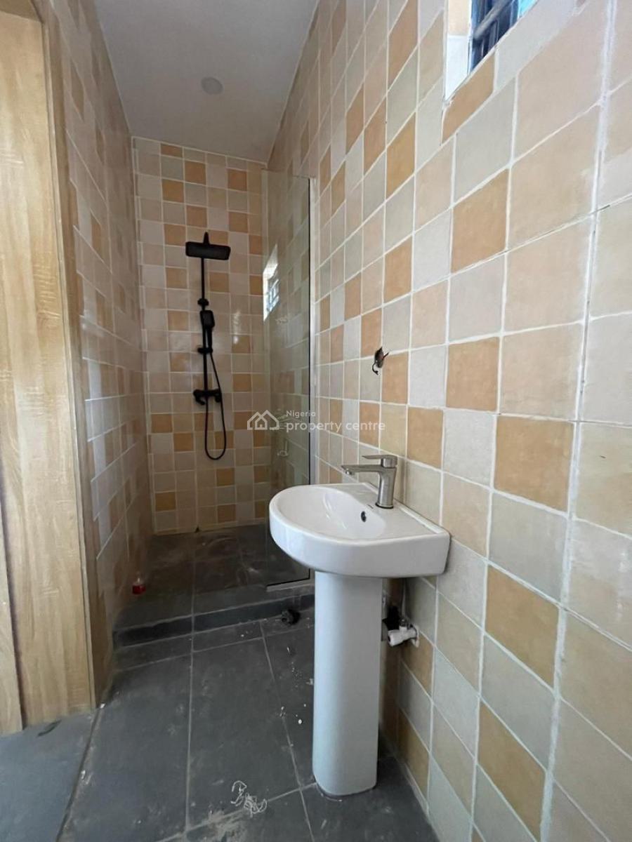 2 Bedroom Serviced Apartment, Ologolo, Lekki, Lagos, Flat / Apartment for Rent