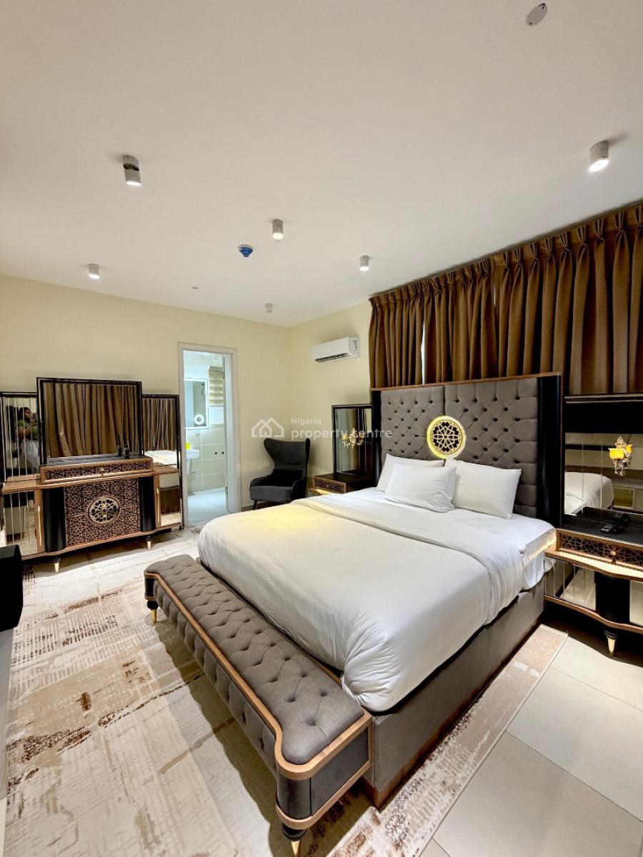 Luxuriously Furnished 2 Bedroom Apartment + Bq, Lekki Phase 1, Lekki, Lagos, Flat / Apartment for Rent