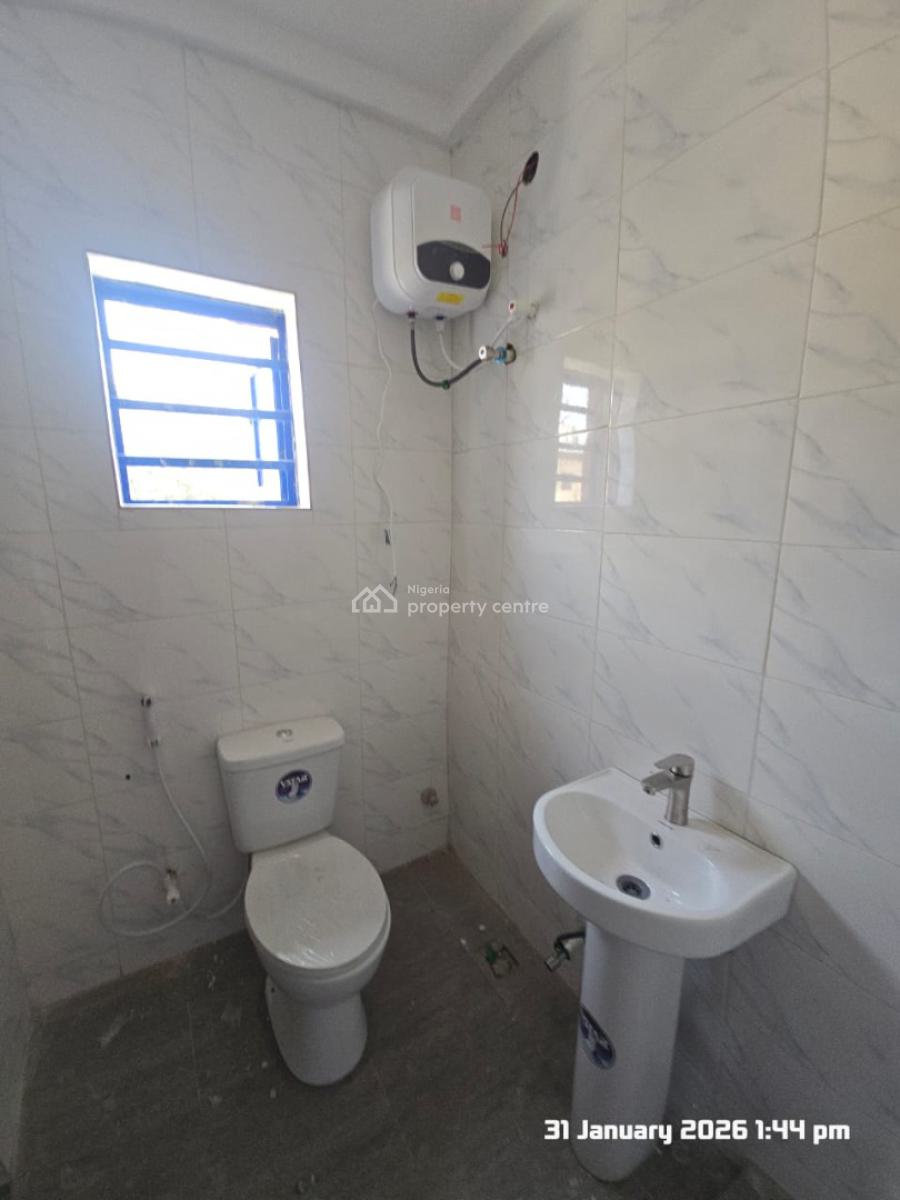 Newly Built and Luxury 2 Bedroom Apartment Upstairs, Fully Serviced, Golden Beach Estate, Ajah, Lagos, Flat / Apartment for Rent