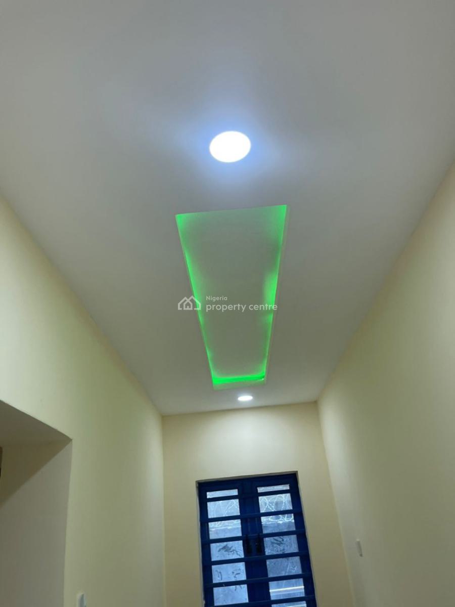 Newly Built and Luxury 2 Bedroom Apartment Upstairs, Fully Serviced, Golden Beach Estate, Ajah, Lagos, Flat / Apartment for Rent