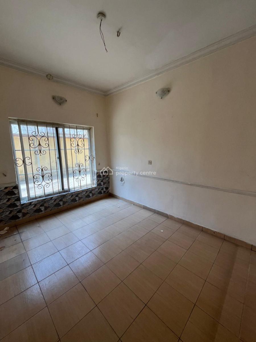 Spacious 4 Bedroom Terrace Duplex, Lekki Phase 1, Lekki, Lagos, Terraced Duplex for Rent