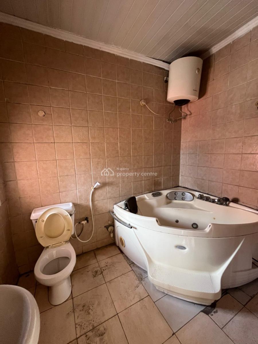 Spacious 4 Bedroom Terrace Duplex, Lekki Phase 1, Lekki, Lagos, Terraced Duplex for Rent