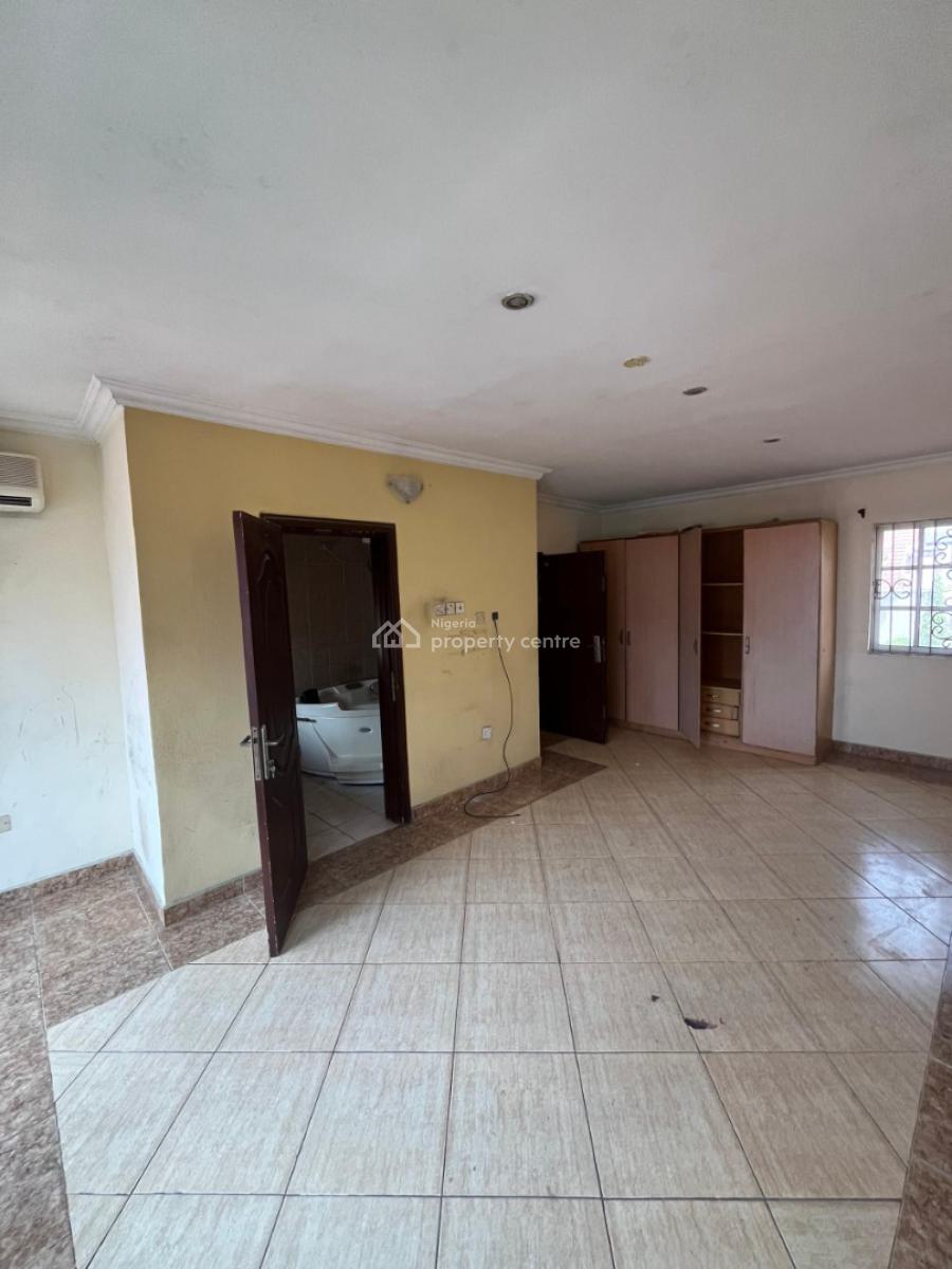 Spacious 4 Bedroom Terrace Duplex, Lekki Phase 1, Lekki, Lagos, Terraced Duplex for Rent