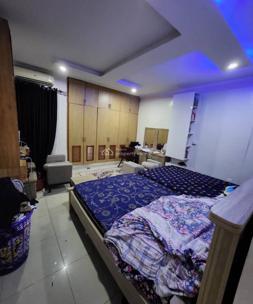 an Exclusive 3 Bedroom Fully Furnished Apartment with a Room Bq, Shoniare Estate, Maryland, Lagos, Flat / Apartment for Rent