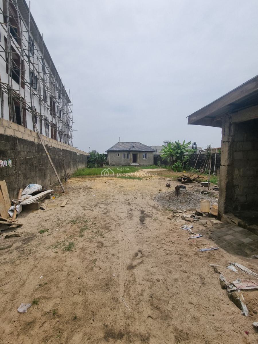 Distress Full Plot of Land, Opposite Giwa Garden Monastery Road Shoprite, Sangotedo, Ajah, Lagos, Mixed-use Land for Sale