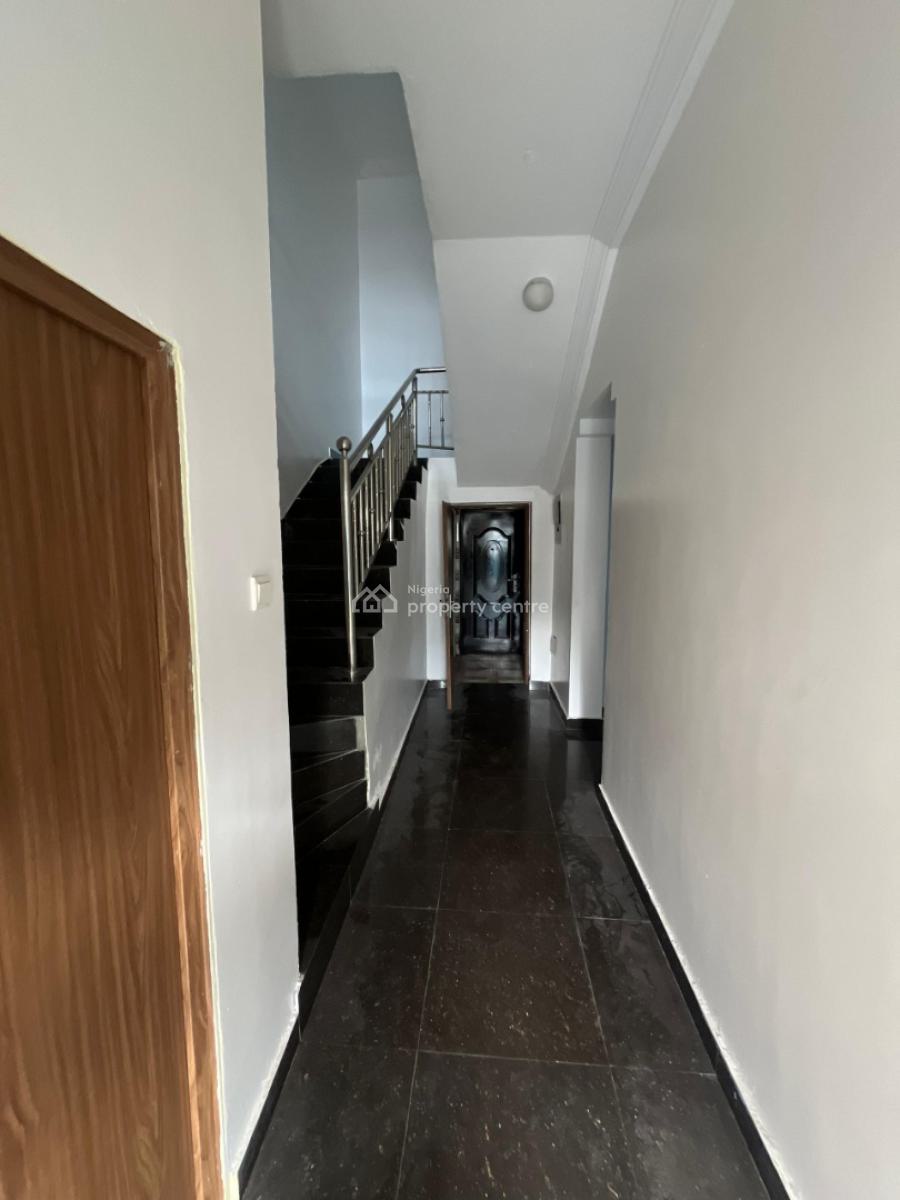 Spacious 2 Bedroom Terrace Duplex, Lekki Phase 1, Lekki, Lagos, Terraced Duplex for Rent