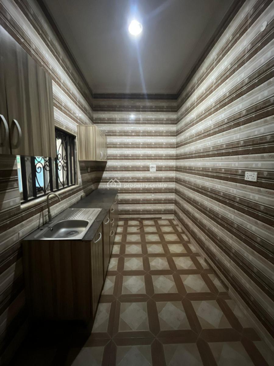 Spacious 2 Bedroom Terrace Duplex, Lekki Phase 1, Lekki, Lagos, Terraced Duplex for Rent