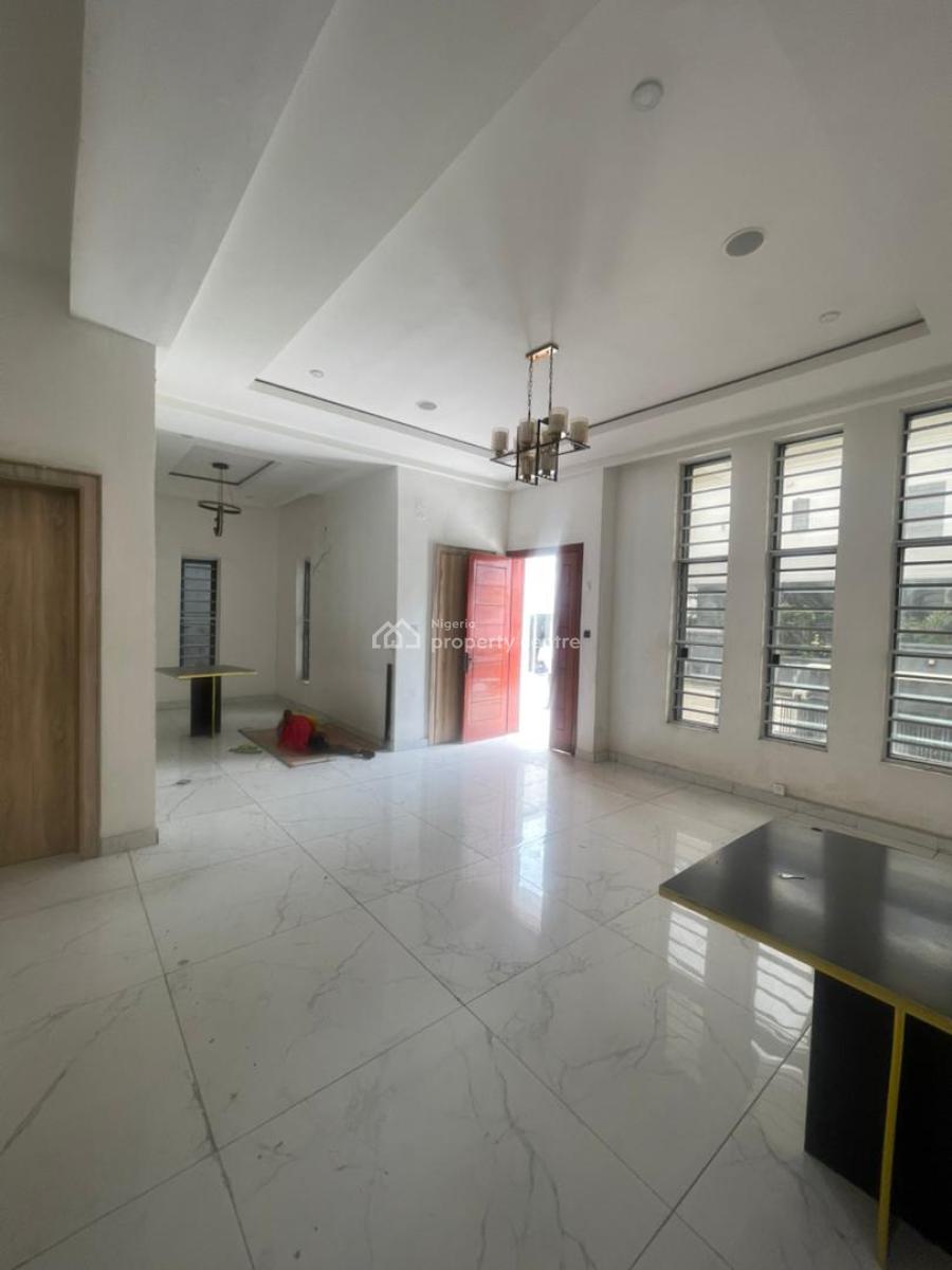 Nice 4 Bedroom Fully Detached Duplex with Bq, Chevron Alternative Road, Lekki Expressway, Lekki, Lagos, Semi-detached Duplex for Rent