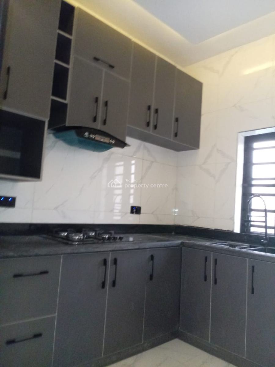 a Luxury 2 Bedrooms Flat, Genesis Court, Badore, Ajah, Lagos, Flat / Apartment for Rent