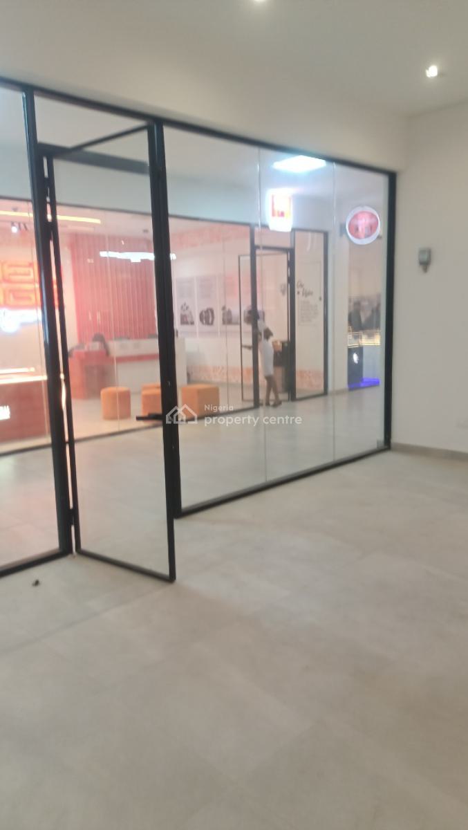 Fully Serviced 140 Sqms Showroom Space, Opebi Road, Opebi, Ikeja, Lagos, Plaza / Complex / Mall for Rent