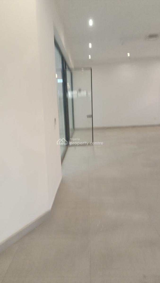 Fully Serviced 140 Sqms Showroom Space, Opebi Road, Opebi, Ikeja, Lagos, Plaza / Complex / Mall for Rent