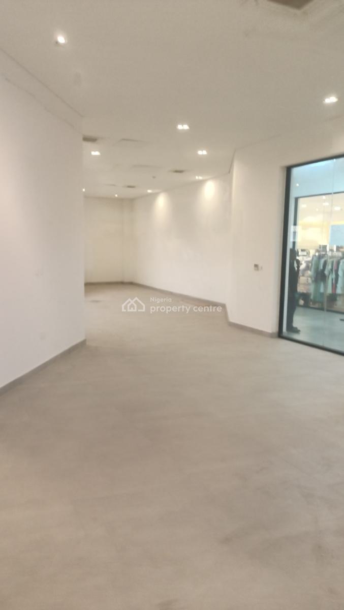 Fully Serviced 140 Sqms Showroom Space, Opebi Road, Opebi, Ikeja, Lagos, Plaza / Complex / Mall for Rent
