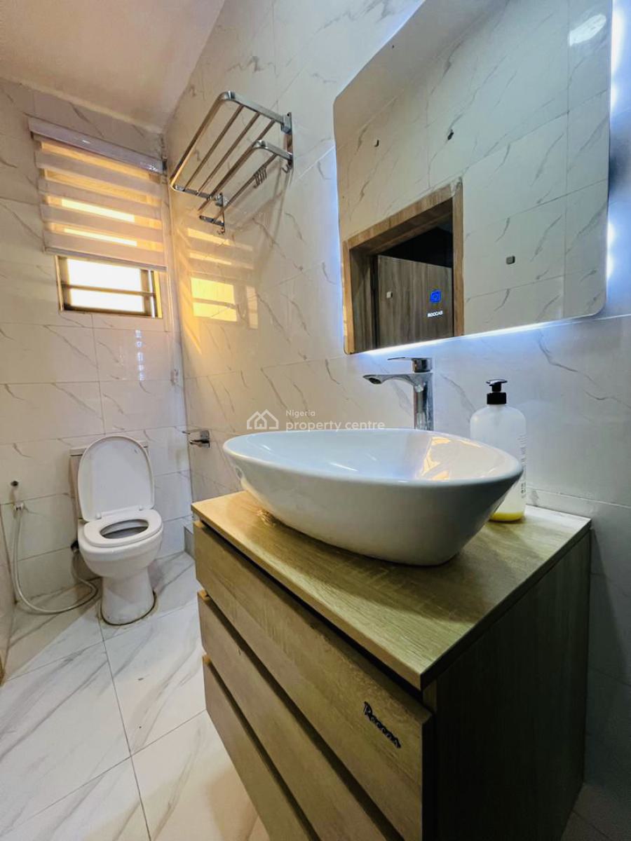 Distress Deal Beautifully Furnished 2 Bedroom Apartment with Pool, Ikate, Lekki, Lagos, Flat / Apartment for Sale