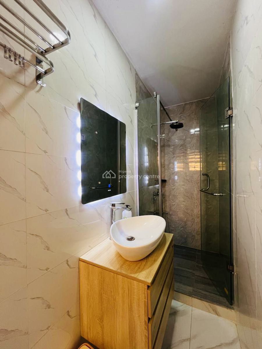 Distress Deal Beautifully Furnished 2 Bedroom Apartment with Pool, Ikate, Lekki, Lagos, Flat / Apartment for Sale