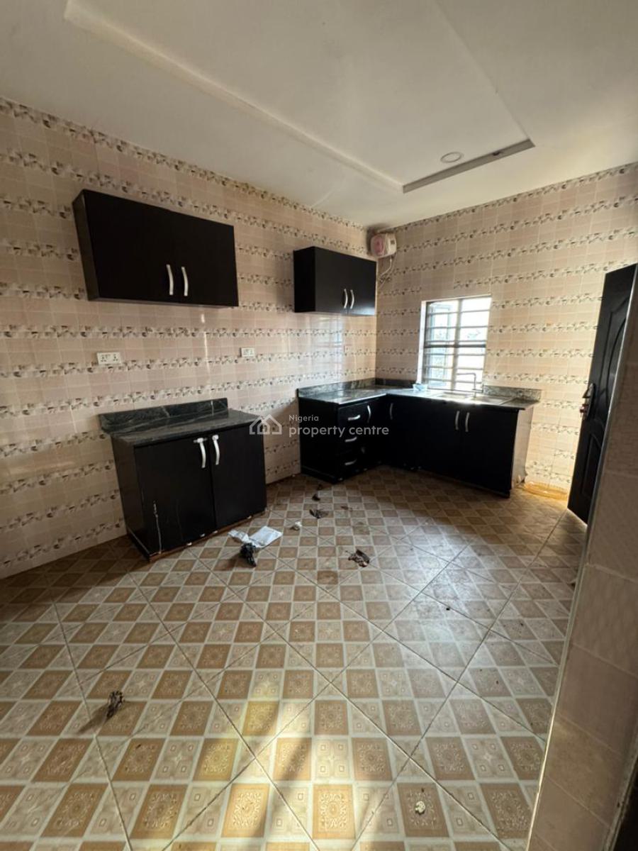 Sharp and Spacious 2 Bedrooms Apartment, After Lbs, Ajah, Lagos, Flat / Apartment for Rent