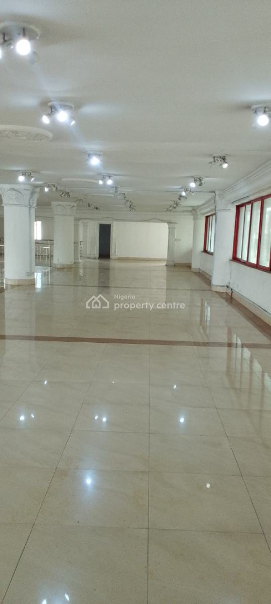 a Large Office Space Or Warehouse, Victoria Island, Victoria Island (vi), Lagos, Office Space for Rent