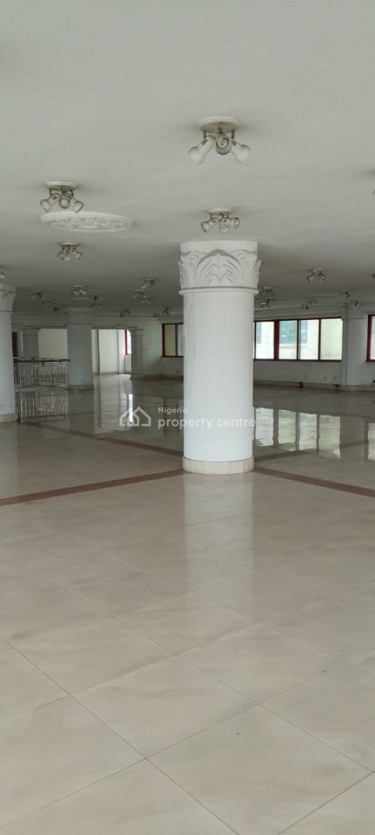 a Large Office Space Or Warehouse, Victoria Island, Victoria Island (vi), Lagos, Office Space for Rent