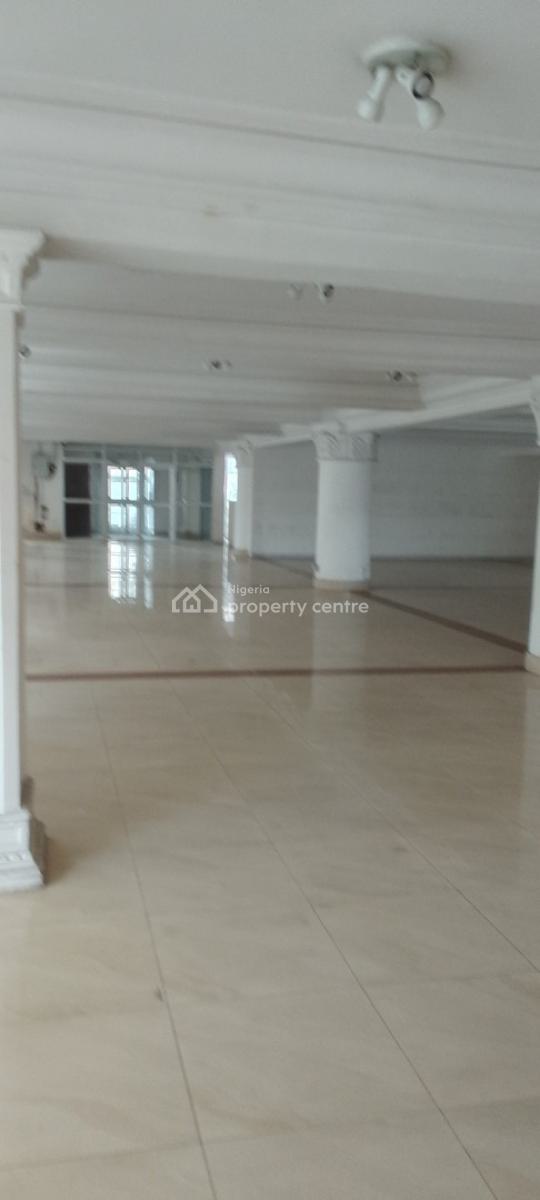 a Large Office Space Or Warehouse, Victoria Island, Victoria Island (vi), Lagos, Office Space for Rent