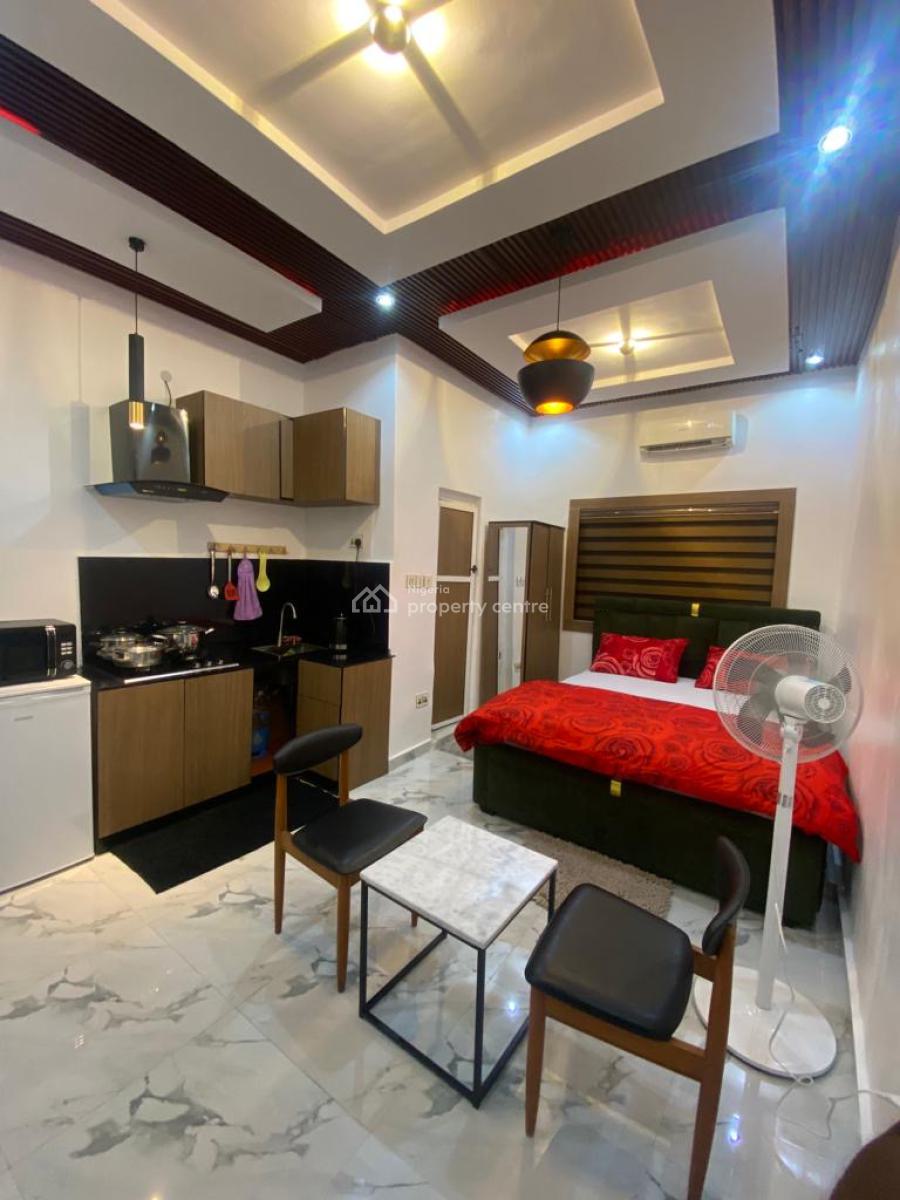 Cozy Studio Apartment, Yaba, Lagos, Flat / Apartment Short Let