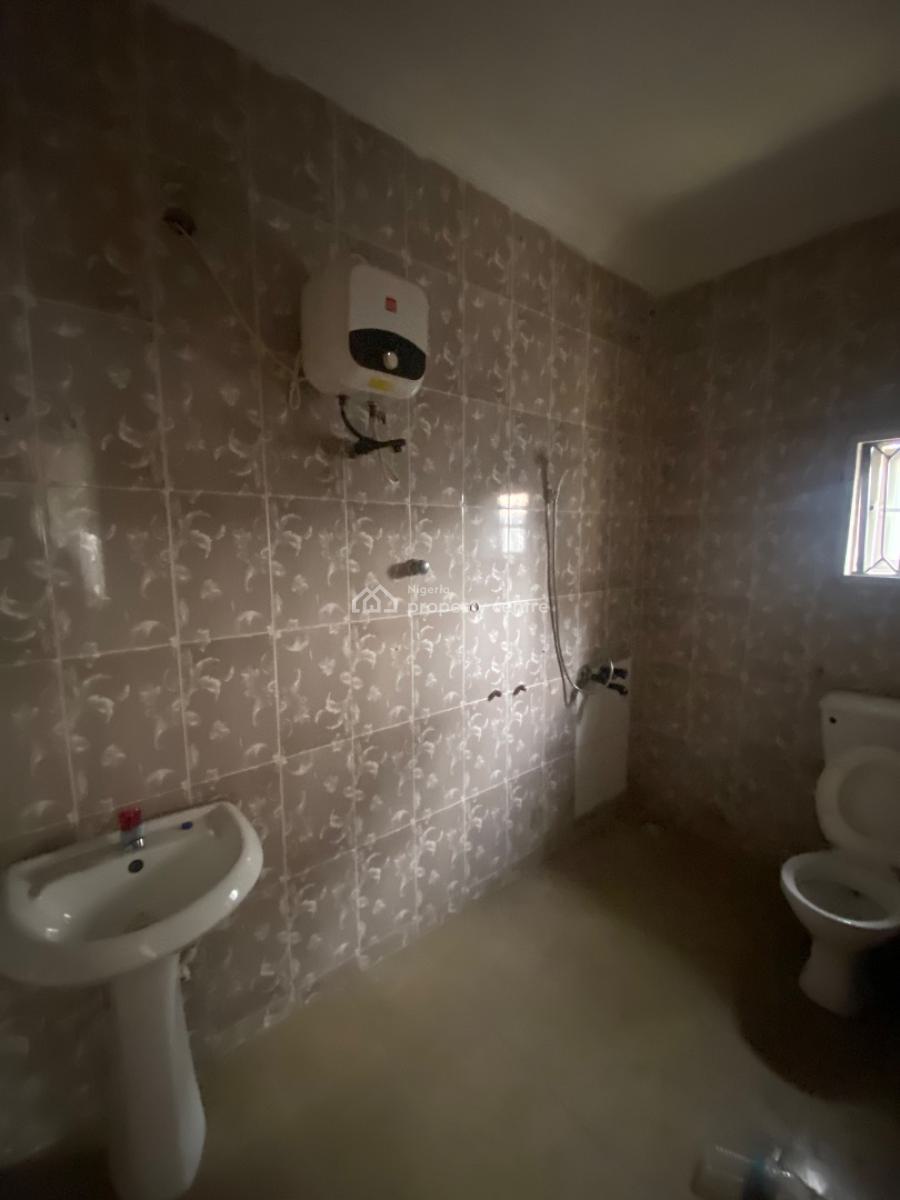 Newly Built 2 Bed Apartment, Osapa London, Osapa, Lekki, Lagos, Flat / Apartment for Rent
