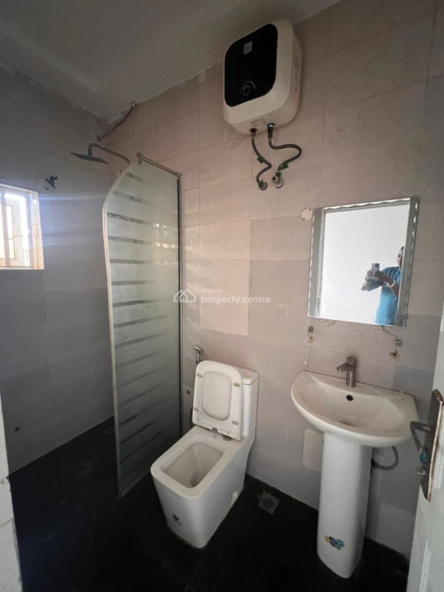 Well Built 2 Beds Flat Apartment, Jahi By Gilmore, Jahi, Abuja, Flat / Apartment for Rent