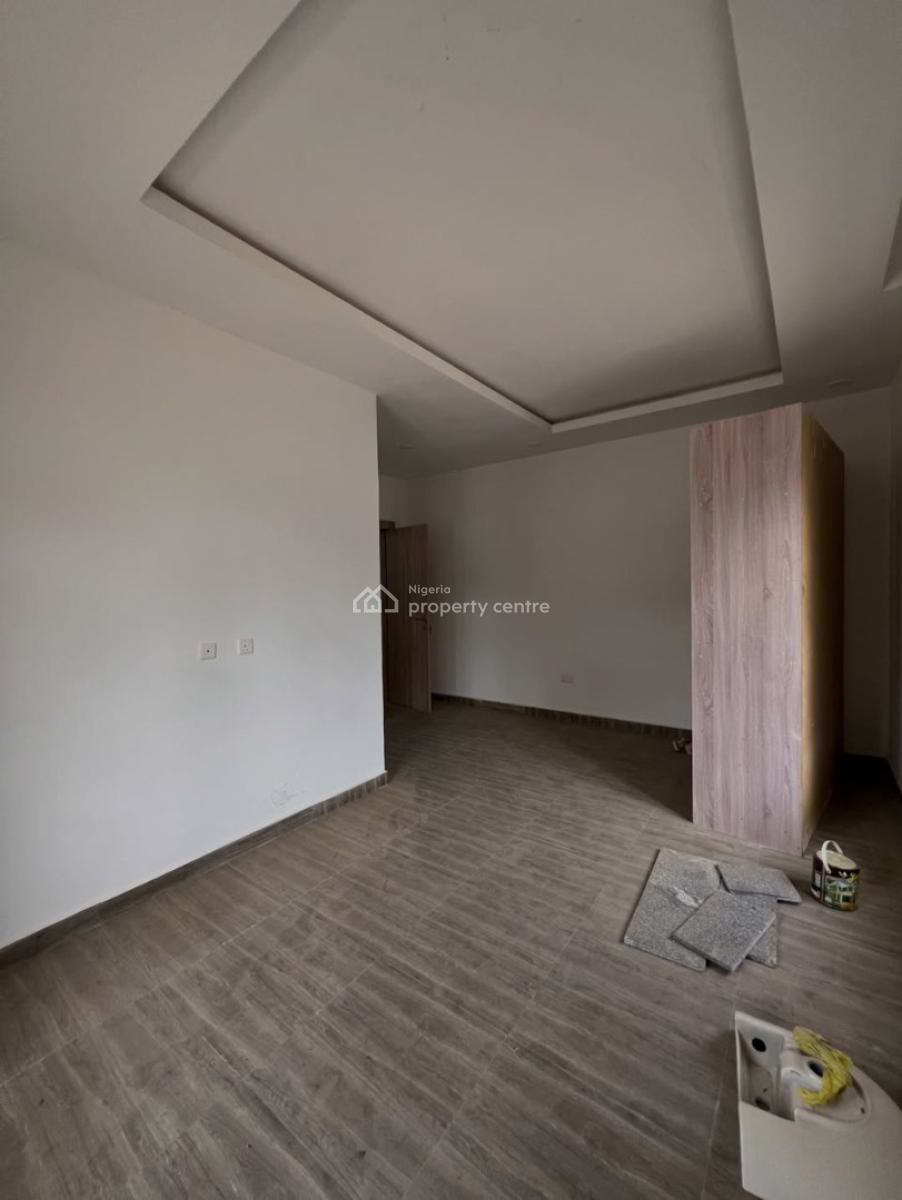 Lovely 6bedroom Fully Detached Duplex with 2bedroom Bq and a Pool, Guzape District, Abuja, Detached Duplex for Sale