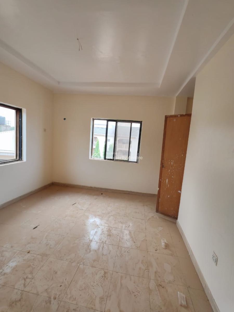 Spacious 2 Bedroom Flat (2nd Floor), Mabushi, Abuja, Flat / Apartment for Rent
