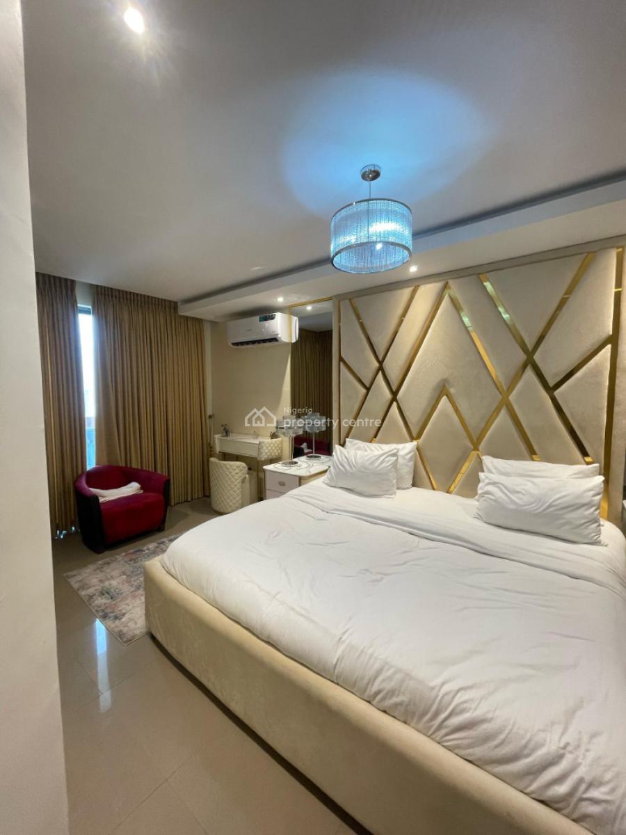 Fully Furnished 2bedrooms Flat, Periwinkle Estate, Lekki Phase 1, Lekki, Lagos, Flat / Apartment for Sale