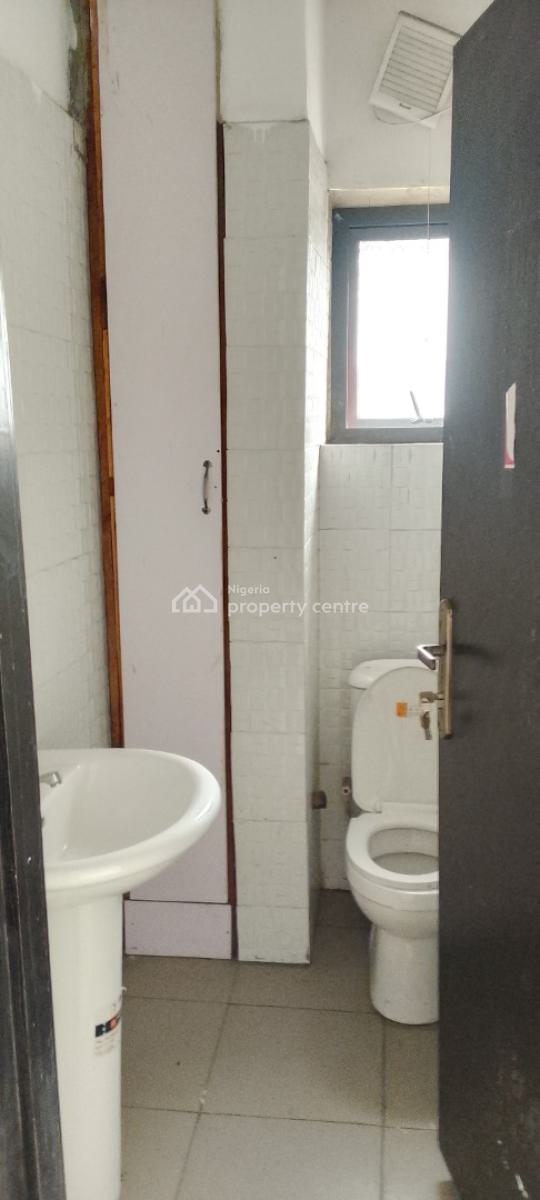 a Large and Spacious Office Space, Lekki Phase 1, Lekki, Lagos, Office Space for Rent