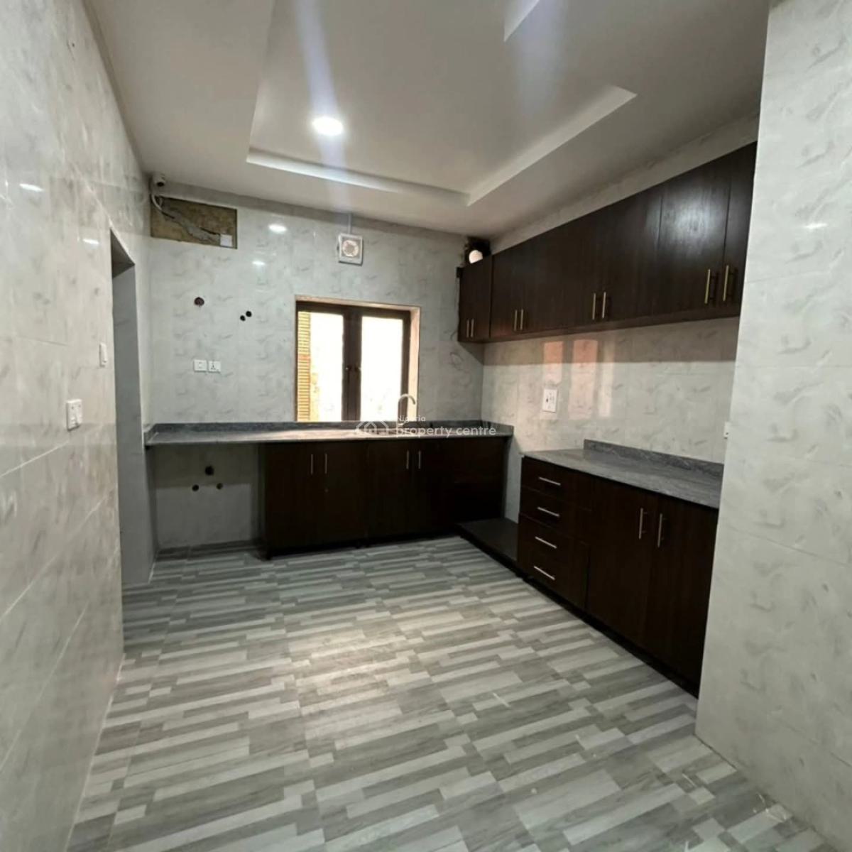 3 Bedrooms Apartment  in Wuye Abuja(second Floor)  :, Wuye, Abuja, Flat / Apartment for Sale