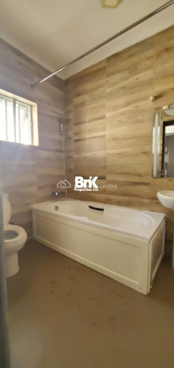 3-bedroom Terrace Duplex with 1room Bq, Lekki Phase 1, Lekki, Lagos, Terraced Duplex for Rent