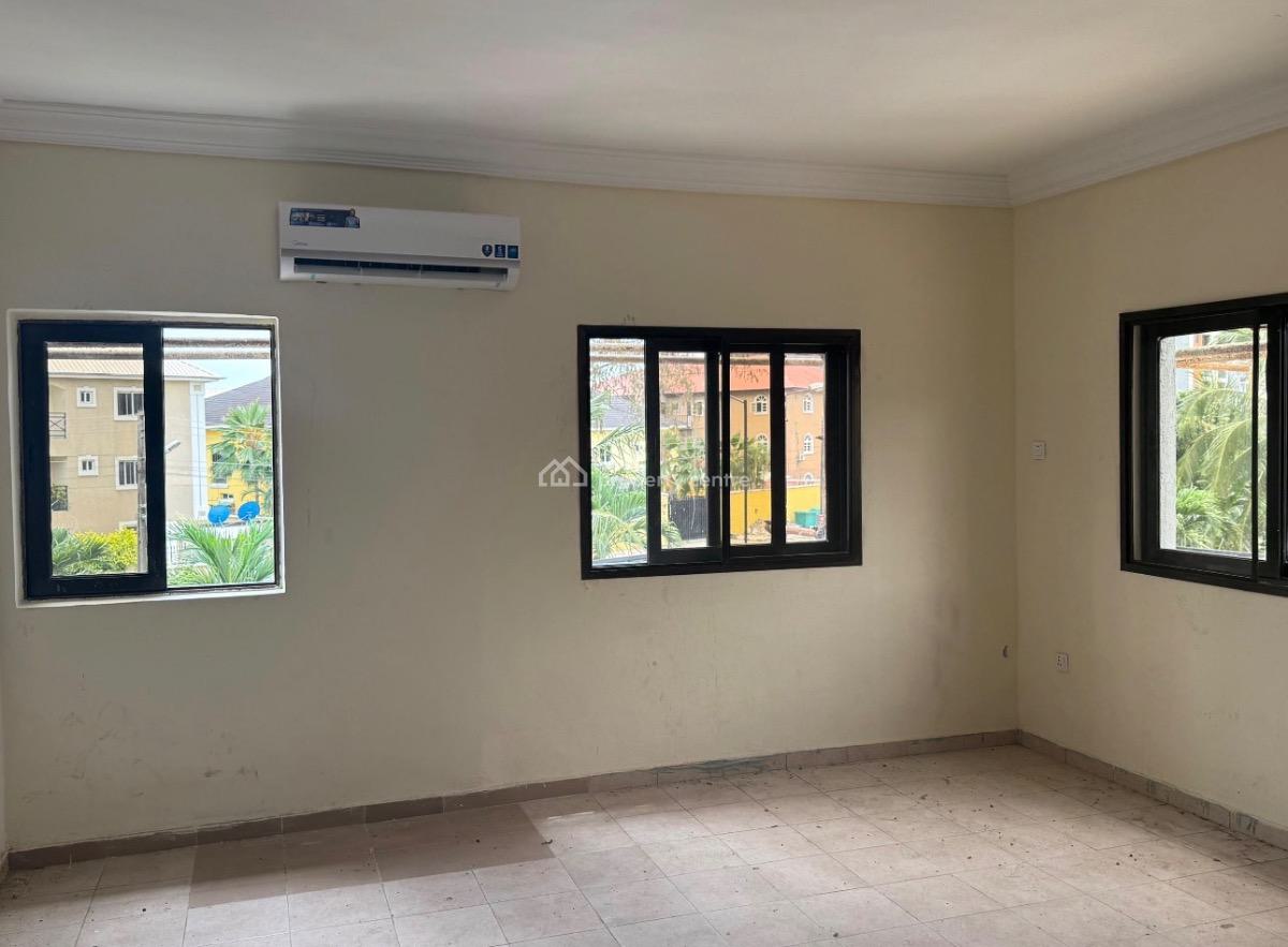 Fully Serviced 3 Bedroom Apartment + Bq, Swimming Pool, Gym, Off Admiralty Way, Lekki Phase 1, Lekki, Lagos, Flat / Apartment for Rent