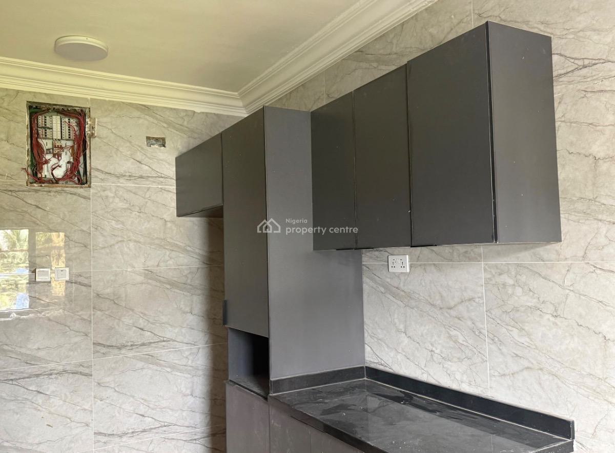 Fully Serviced 3 Bedroom Apartment + Bq, Swimming Pool, Gym, Off Admiralty Way, Lekki Phase 1, Lekki, Lagos, Flat / Apartment for Rent