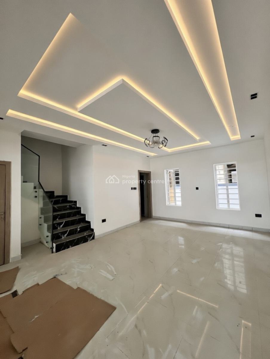 a Magnificent 3bedroom Duplex, Opposite Sky Mall, Lbs Ajah, Lekki Phase 2, Lekki, Lagos, Terraced Duplex for Rent