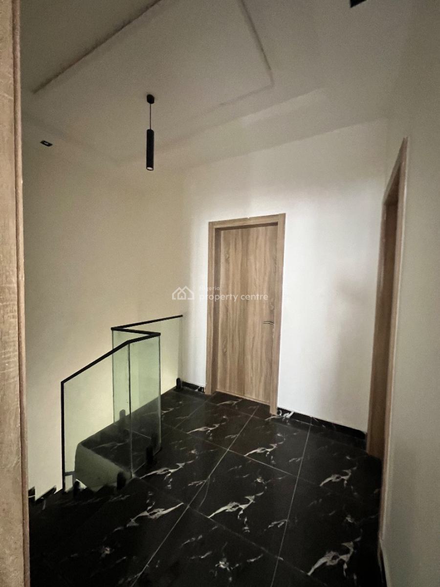 a Magnificent 3bedroom Duplex, Opposite Sky Mall, Lbs Ajah, Lekki Phase 2, Lekki, Lagos, Terraced Duplex for Rent