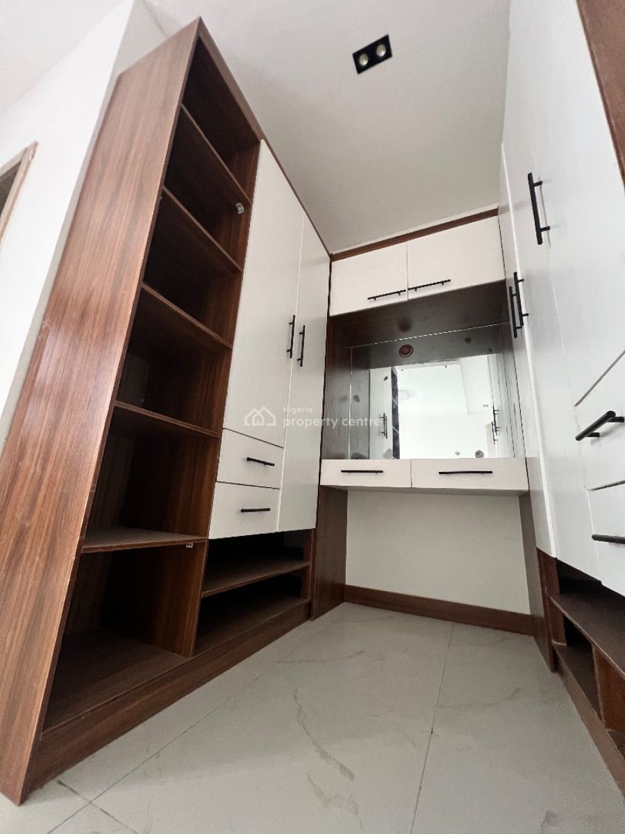 a Magnificent 3bedroom Duplex, Opposite Sky Mall, Lbs Ajah, Lekki Phase 2, Lekki, Lagos, Terraced Duplex for Rent