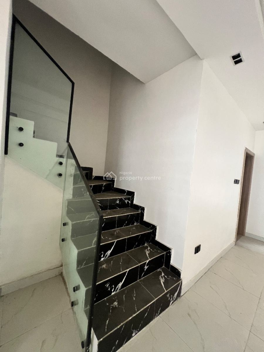 a Magnificent 3bedroom Duplex, Opposite Sky Mall, Lbs Ajah, Lekki Phase 2, Lekki, Lagos, Terraced Duplex for Rent