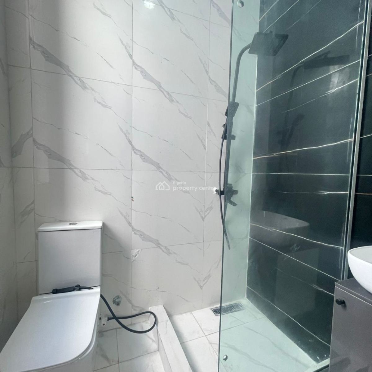 Exquisite 5 Bedroom Fully Detached Duplex with Bq & Swimming Pool, in a Very Secure Estate, Chevron, Lekki, Lagos, Detached Duplex for Sale