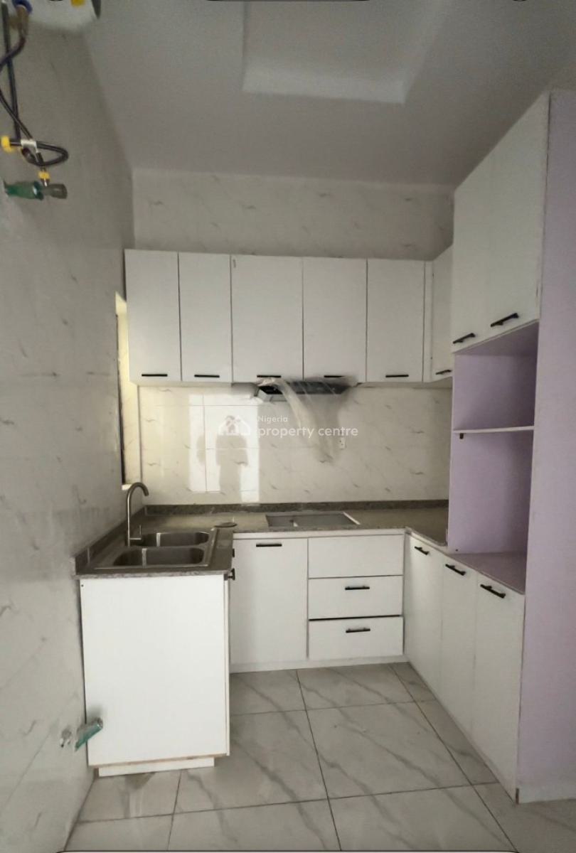 Nicely Built 2 Bedroom Apartment in a Serene & Secure Environment, Ajah, Lagos, Flat / Apartment for Sale