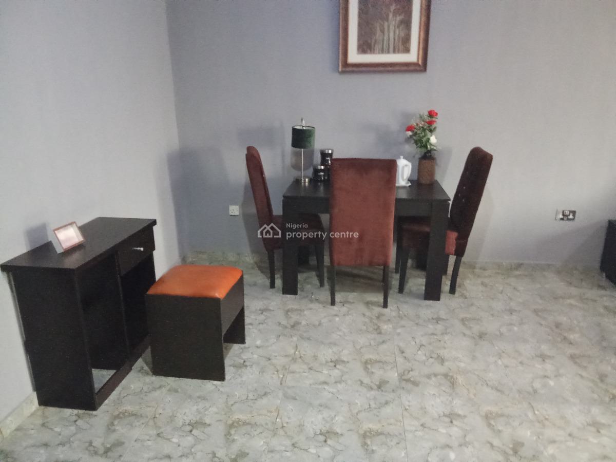 Executive Functioning Fifteen Rooms Hotel, Fabile Isheri Isheri Osun, Isheri, Lagos, Hotel / Guest House for Sale