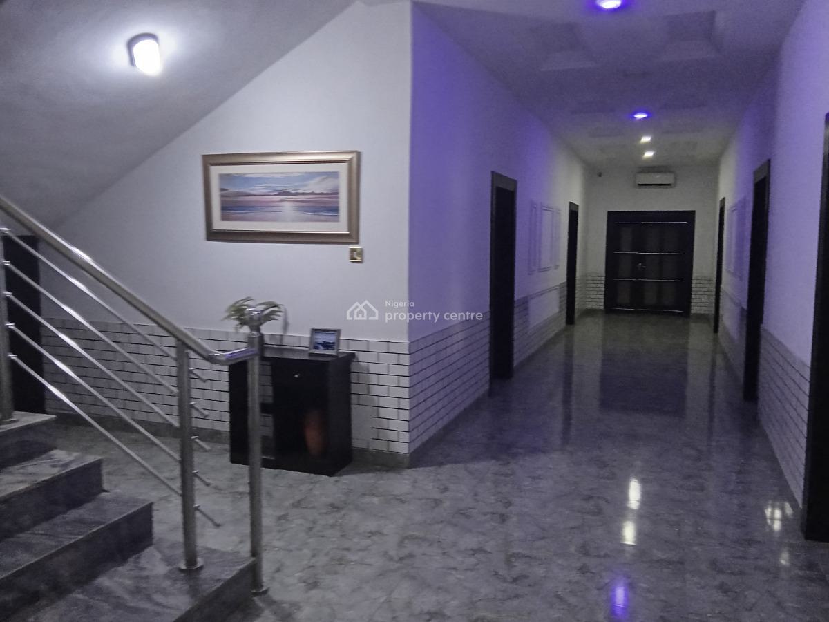 Executive Functioning Fifteen Rooms Hotel, Fabile Isheri Isheri Osun, Isheri, Lagos, Hotel / Guest House for Sale