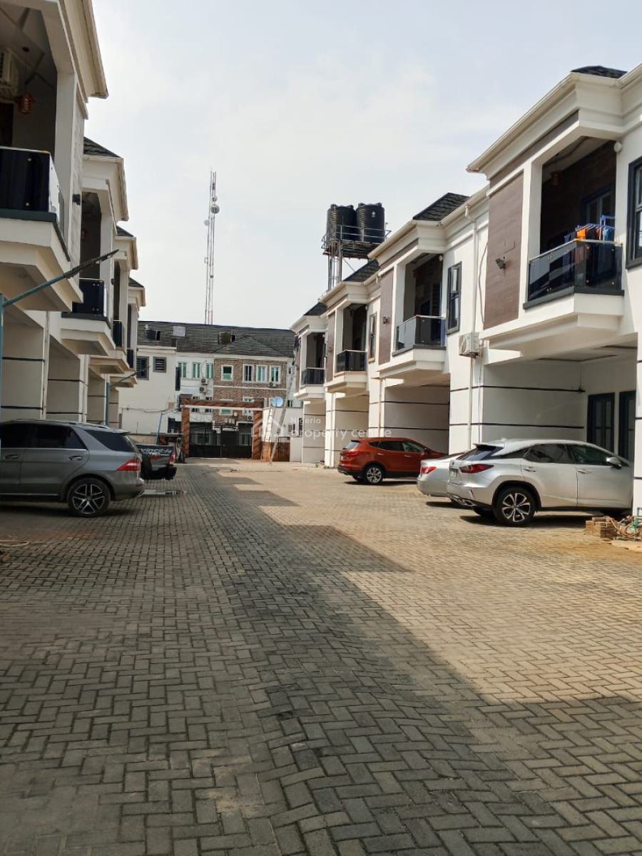 Ikota Luxury Duplex: 4-bedroom with Family Lounge, Ikota, Lekki, Lagos, House for Rent