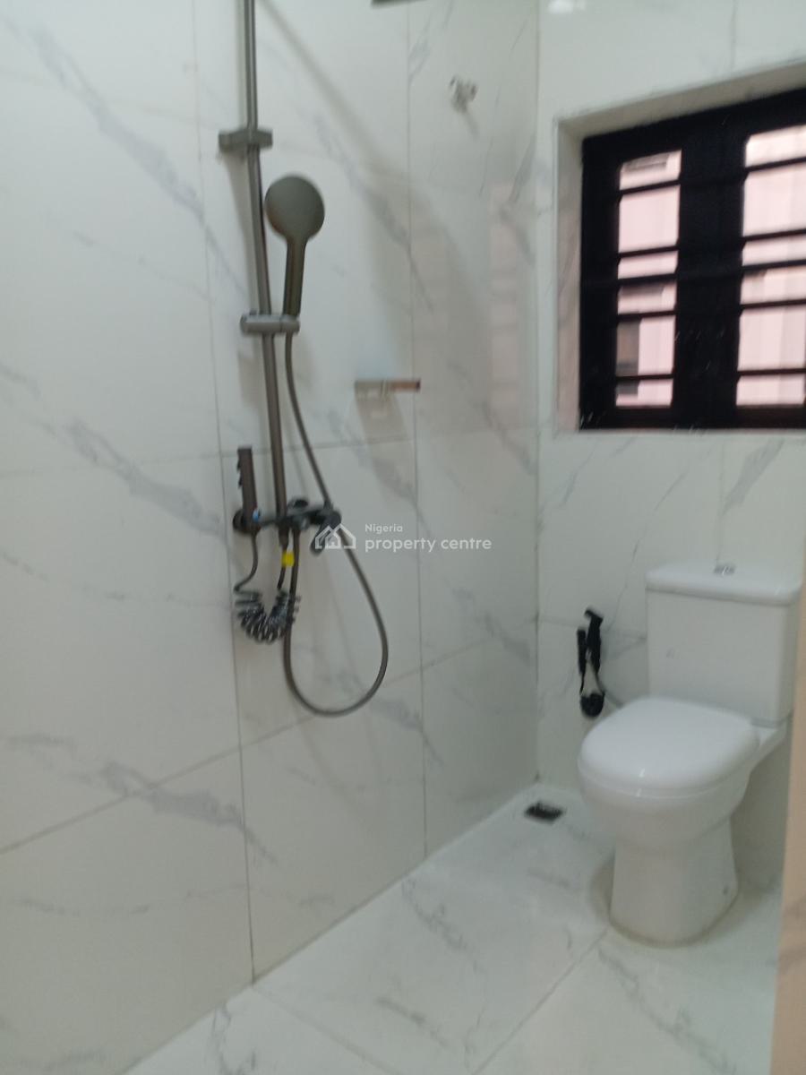 a Luxury 2 Bedrooms Flat, Genesis Court, Badore, Ajah, Lagos, Flat / Apartment for Rent