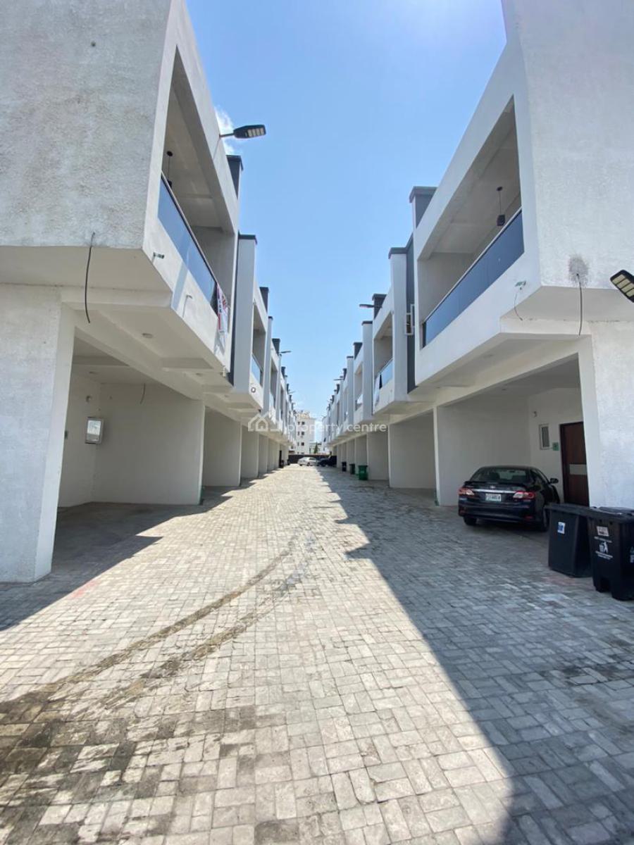 4 Bedroom Terrace Duplex with Spacious Compound, Ikota Lagos, Ikota, Lekki, Lagos, Terraced Duplex for Sale
