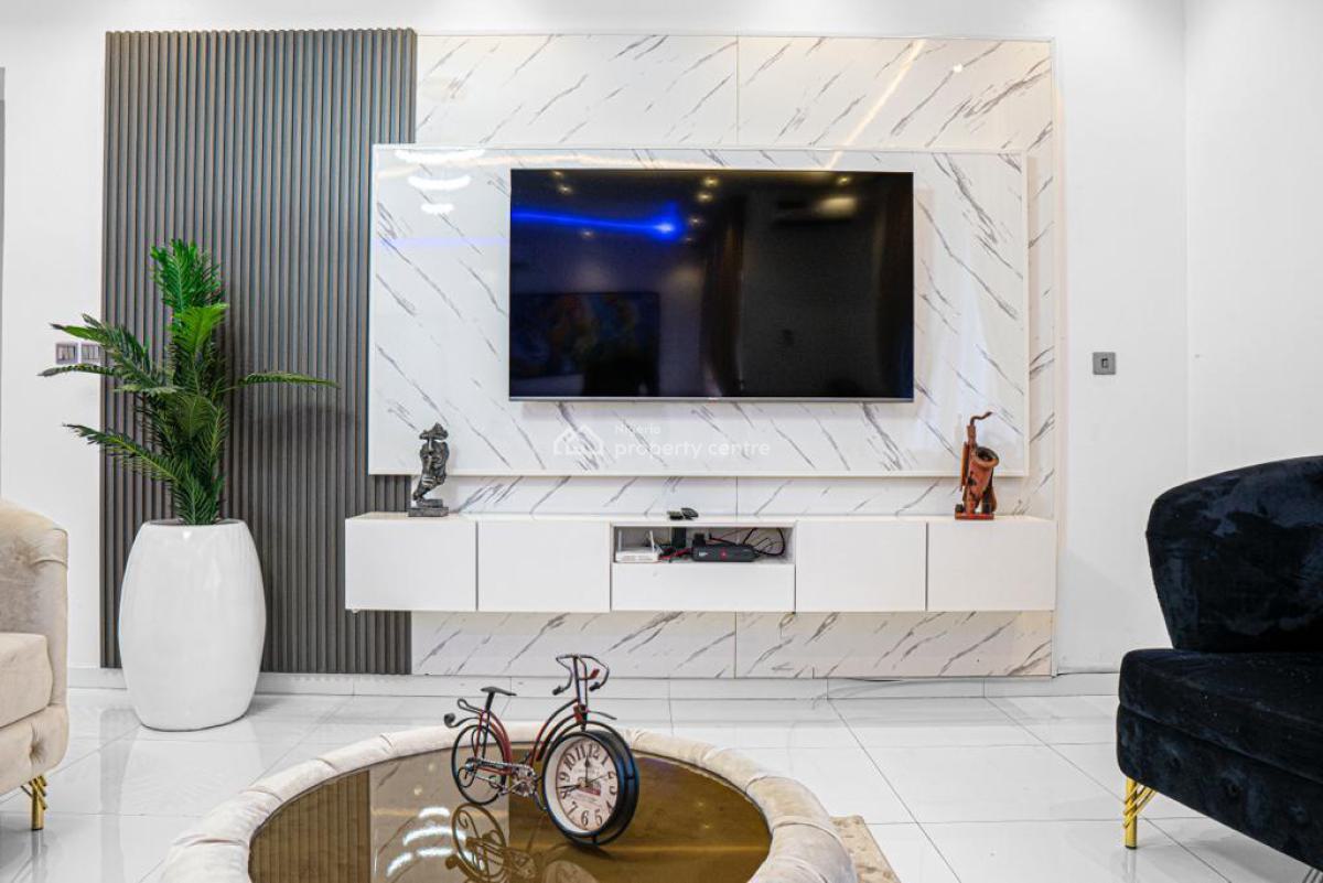 3 Bedroom Apartment, Lekki Phase 1, Lekki, Lagos, Flat / Apartment for Rent